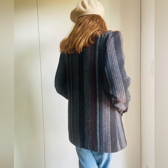 Vintage 80s Wool Car Coat Grey Size Medium Short Fit Mock Neckline - Picture 7 of 7